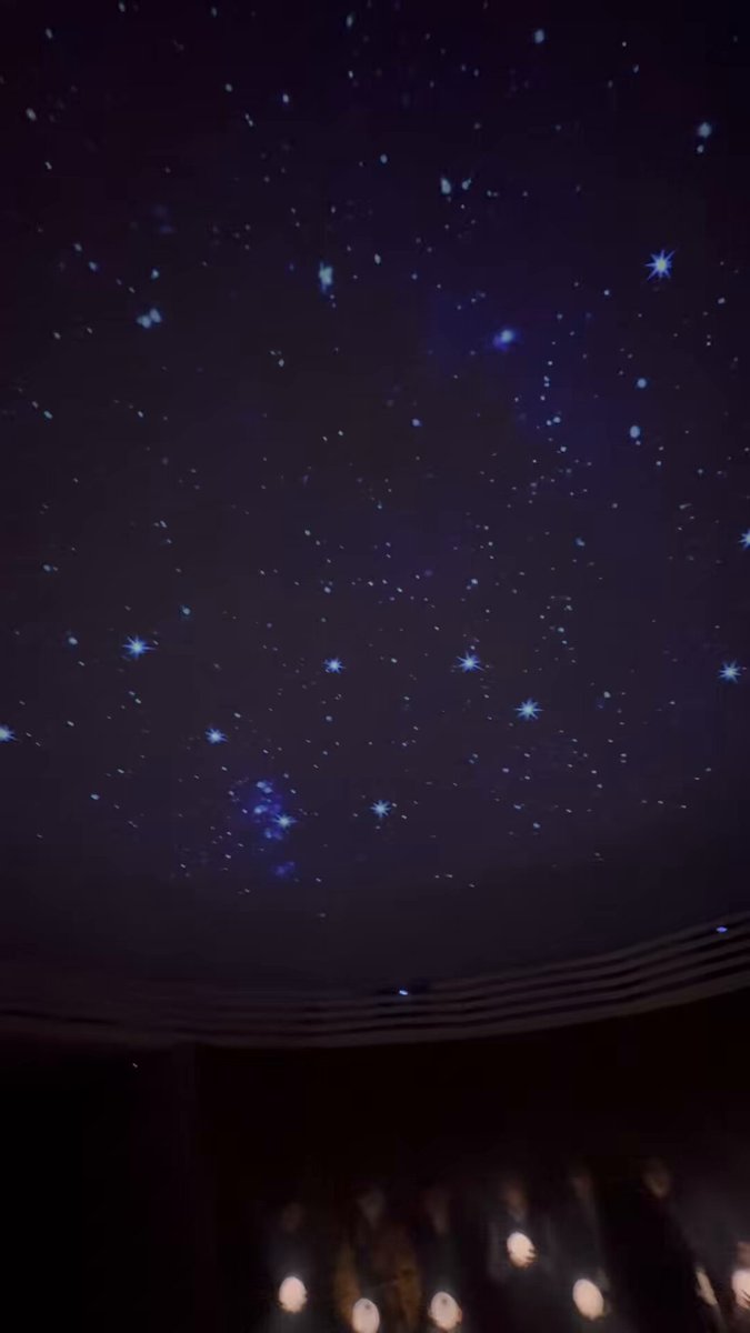 大阪万博にて、オランダパビリオンのスーベニアショップが本気出してき