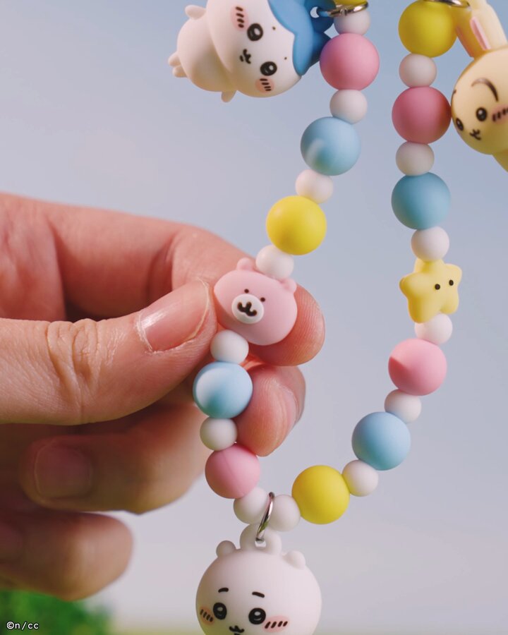 パスポートやフライトなど、旅行の楽しさがぎゅっと詰まった