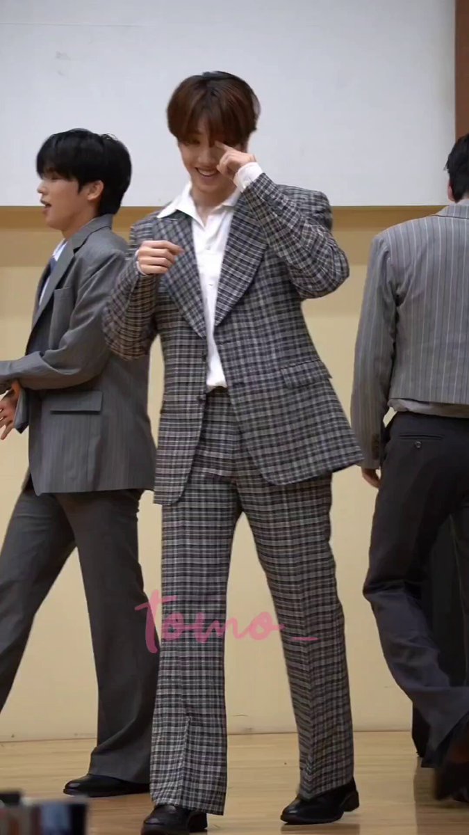 KAZUTA #카즈타 #カズタ #nSSign #엔싸인 #Funky_like_me 26.2.21