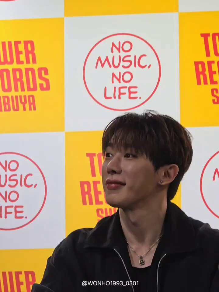 260222 タワレコサイン会🐰💙 このえがおをまもりたい🥺:・ﾟ✧* #원호