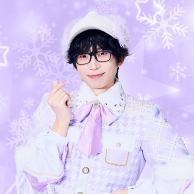 公式でも紹介してくれてるので… 北海道出身、メンバーカラーラベンダー