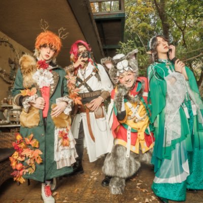 生誕グッズ発表です🎂 今年はTシャツのグラフィックやコラージュを自分