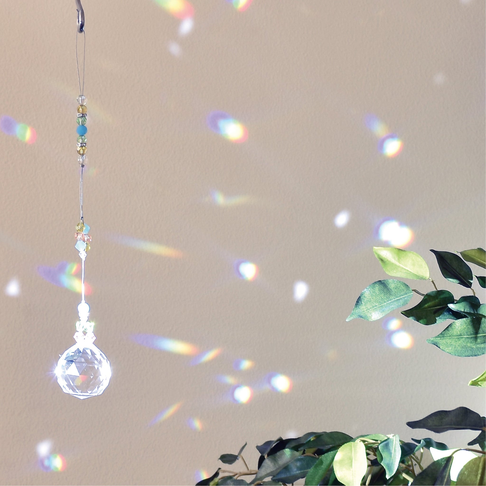 おうちでできる！サイエンス&クラフトシリーズ】サンキャッチャーを