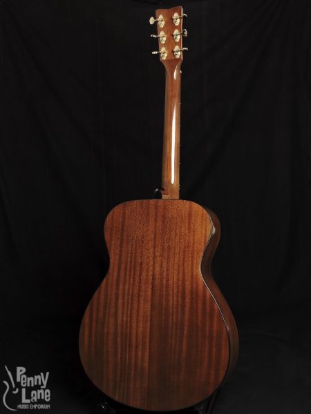 YAMAHA STORIA III SOLID MAHOGANY TOP ACOUSTIC ELECTRIC CONCERT