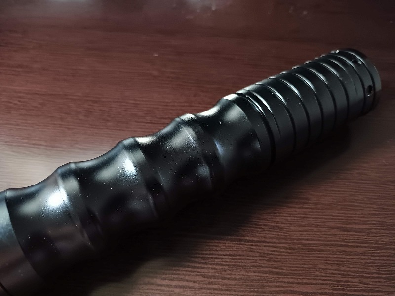 シンプルなライトセーバー アレックスセイバーズ イニシエイト