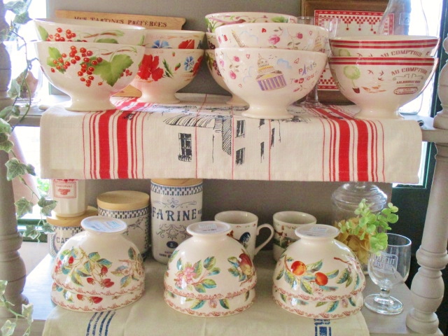 ﾌﾗﾝｽ雑貨｣ ｺﾝﾄﾜｰﾙ・ﾄﾞｩ・ﾌｧﾐｰﾕ再入荷♪ | 「フランス雑貨マニー