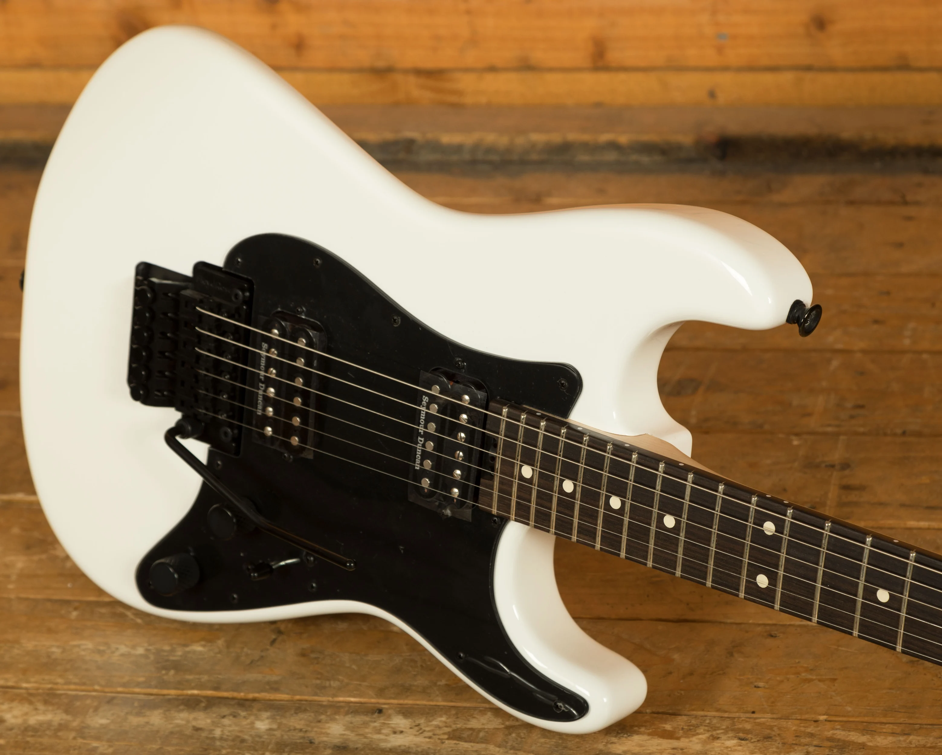 Charvel Pro-Mod So-Cal SC1 Style 1 HH FR RW - Rosewood - Snow White