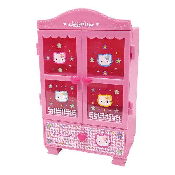 サンリオの人気キャラ、ハローキティとマイメロディ・クロミの