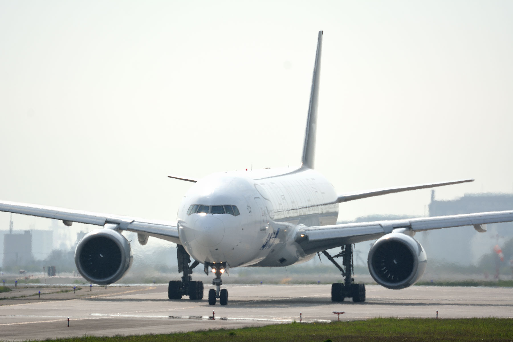 BOEING 777-200 / JA712A - STAR ALLIANCE - : SKY LOUNGE GARDEN