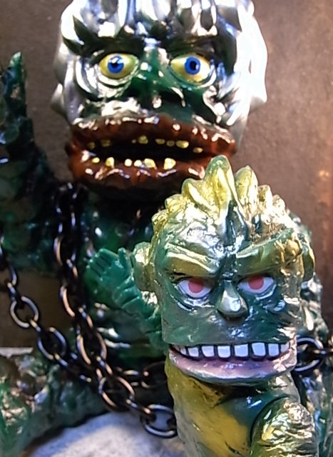 LOWBROW GOLEM : ターゲットアースブログ TARGET EARTH BLOG