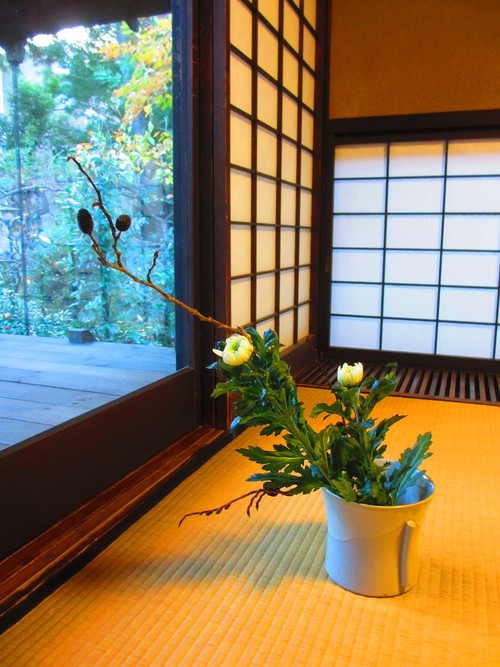 山村御流のお稽古画像です : 東京いけばな日記 花と暮らしと生活と