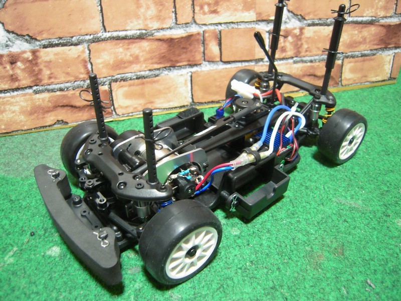 ABCホビー、ガンベイドとFF03カーボンシャーシ : 動力模型など