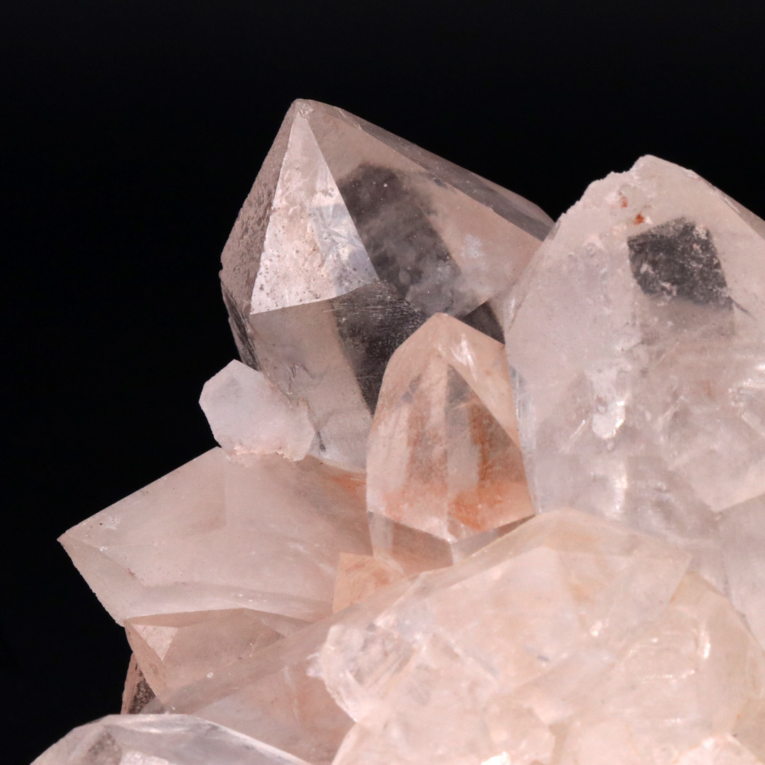 お手頃価格で再入荷！ヒマラヤ産水晶クラスター - 石の音ブログ