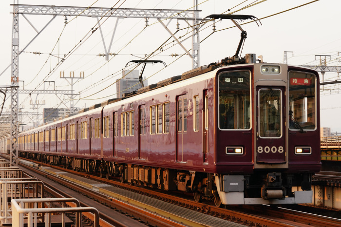 阪急8008fリニューアル後初撮影 : 鉄男の部屋