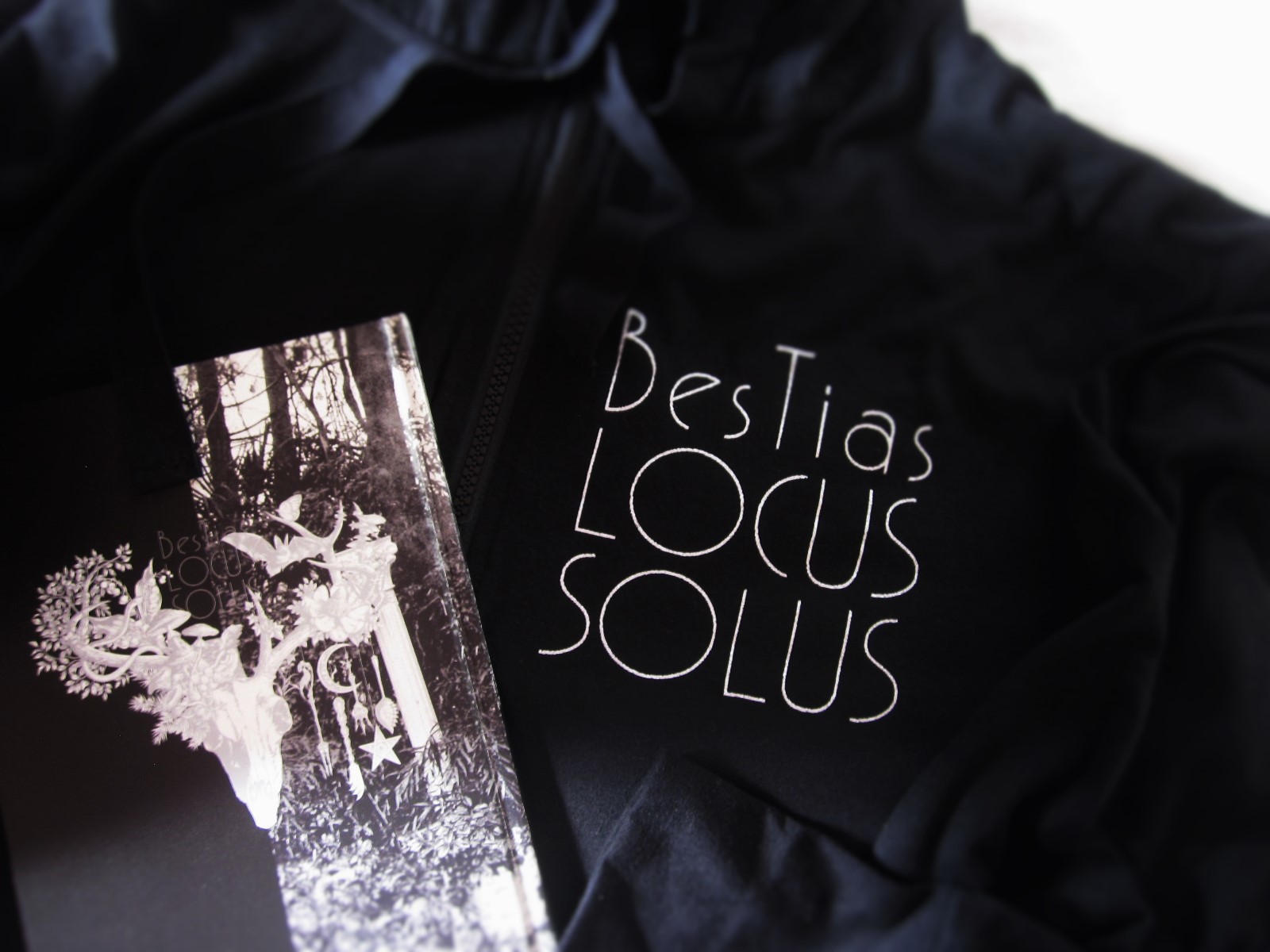 ◇BUCK-TICK Live 2019「ロクス・ソルスの獣たち」オフィシャルグッズ