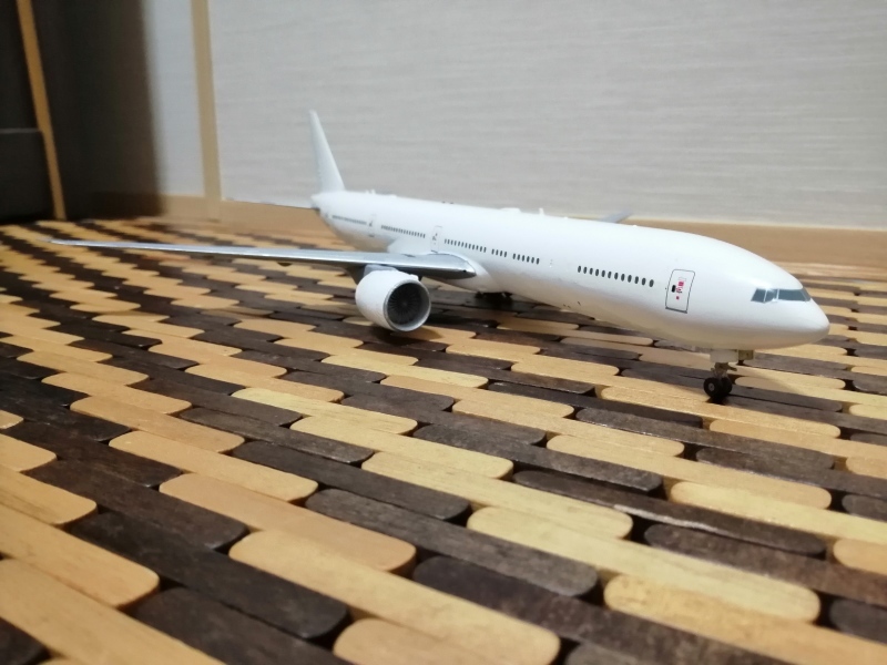JA731J製作日記 #1 : ぼちぼち旅客機プラモデル