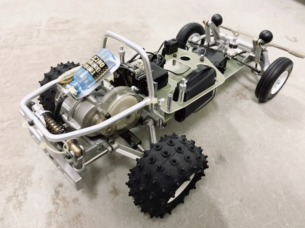 タミヤ ファイティングバギー(1982)組み立て シャーシ完成 : Black Fantom