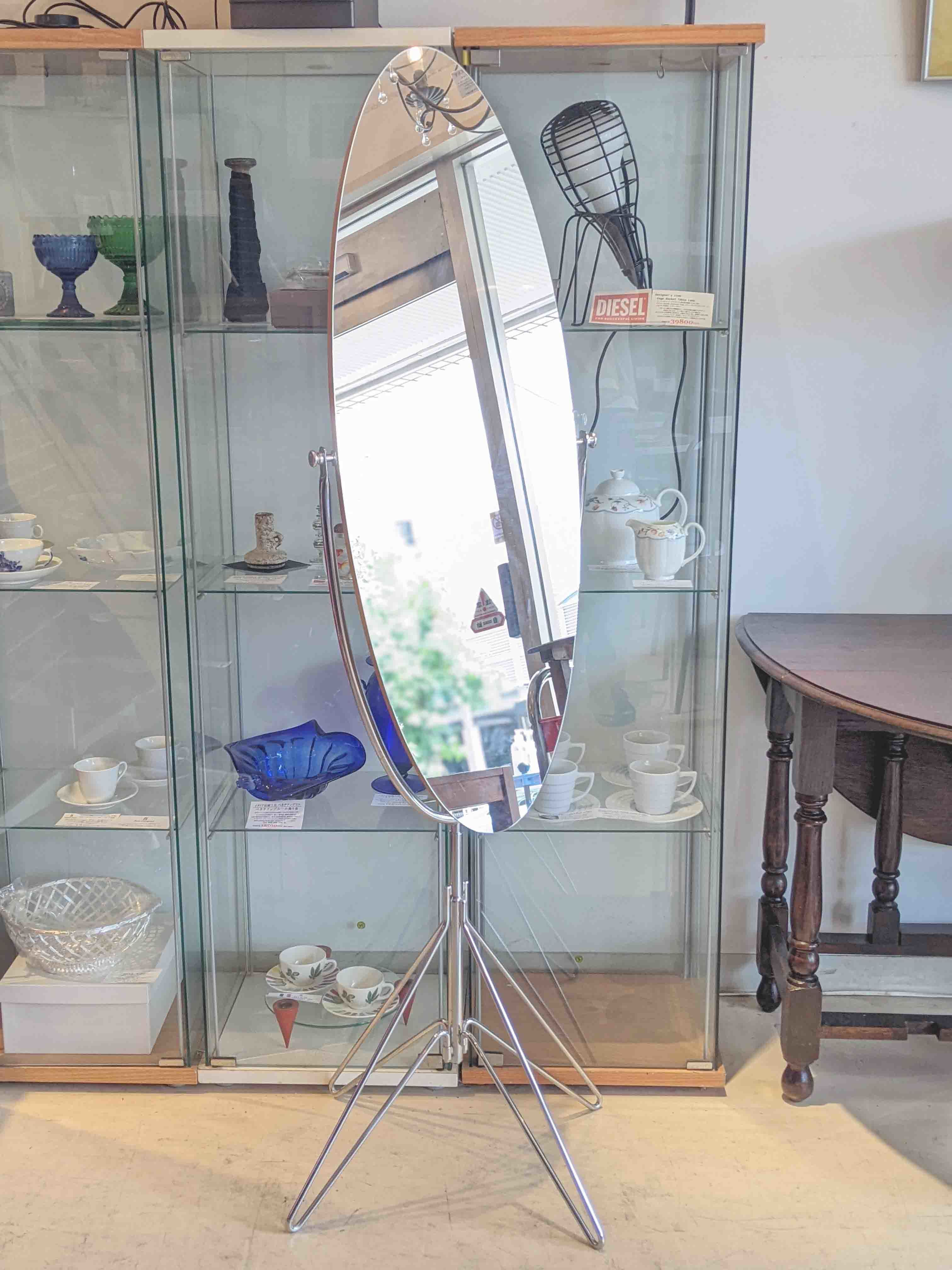 ASPLUND/アスプルンド】Arrow/アロースタンドミラー が入荷しました