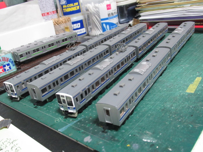 トミックスの211系シティライナー考古学 : 赤い電車は臼い線