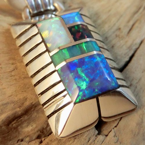 ナバホ族：チェスターベナリー ペンダント トップ - PINE☆FIELD