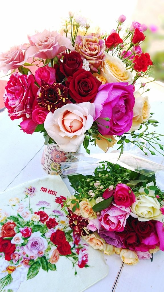 アトリエ天使のバラ 」エンジェルローズタオルハンカチ付きブーケ発売