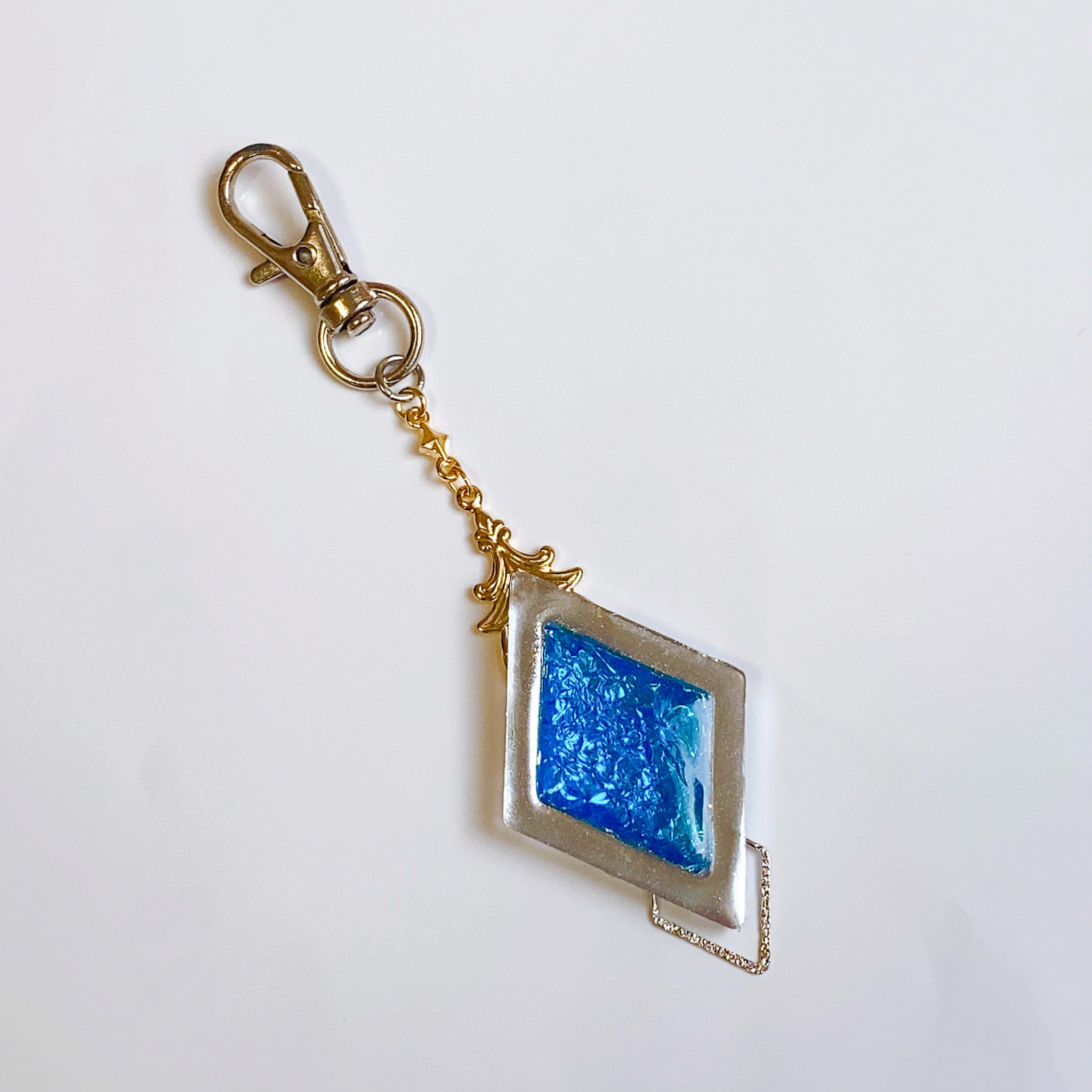 刹那アストライア】イメージキーホルダー/ネックレス – piacetto