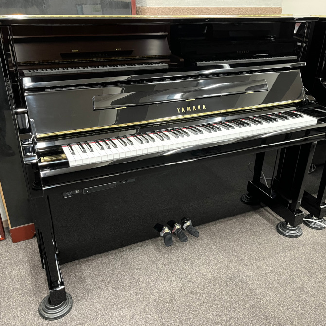中古》U300 ヤマハアップライトピアノ | ご成約済み商品 | 大阪・本町