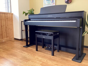 ヤマハ CLP-645B ブラックウッド調 中古 2020年製 YAMAHA Clavinova