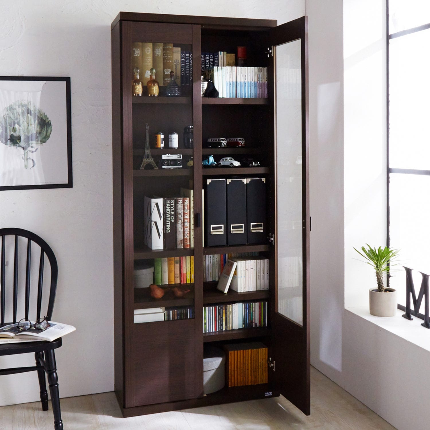 日本製］ダブル棚板のガラス扉の頑丈本棚（本棚/書棚/ブックシェルフ