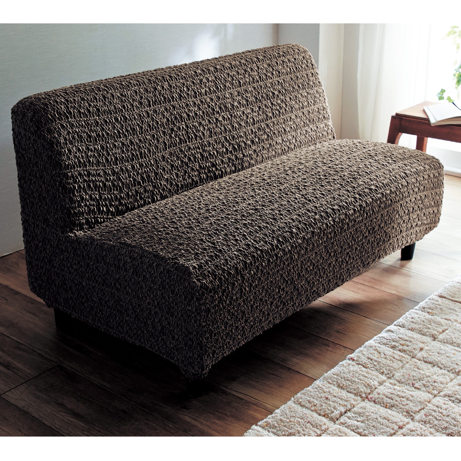 スペイン製ぴったりフィットする伸びるソファーカバー（ソファーカバー