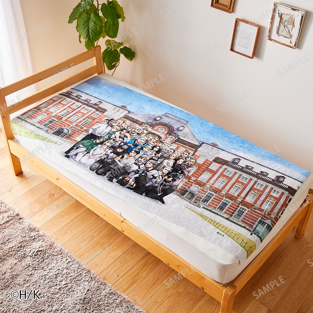 進撃の巨人』ベッドスプレッドにもなるタオルケット（東京駅クランク