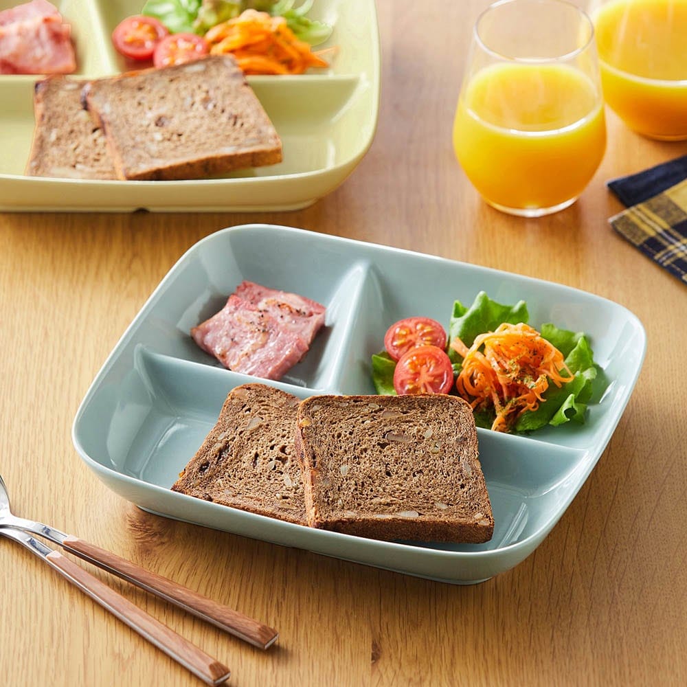 深めですくいやすいランチプレート3つ仕切り皿［日本製］(BELLE MAISON