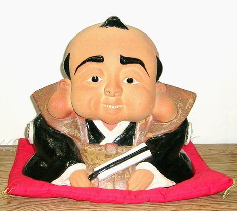 信楽焼 手づくり福助・中（座布団付き）【商売繁盛/開店祝い/特価/福助