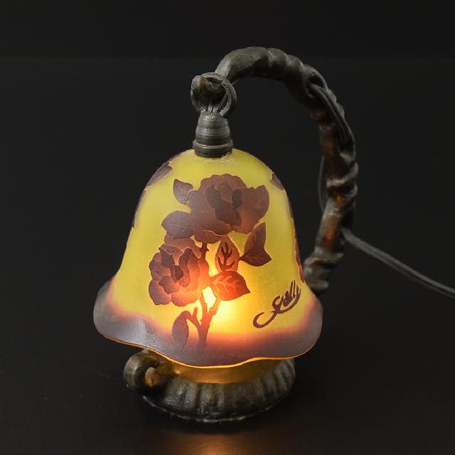 エミール・ガレ風 ガラスランプ 卓上ランプ【店頭買取】 （ その他家電