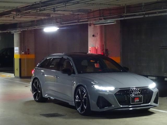 アウディ RS6アバント ベースグレード アウディプレセンス カーボン