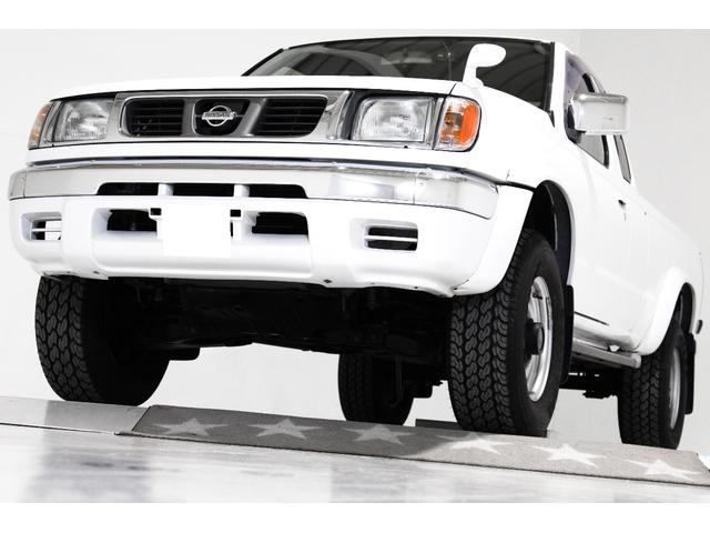 日産 ダットサンピックアップ キングキャブ AX 4WD US仕様