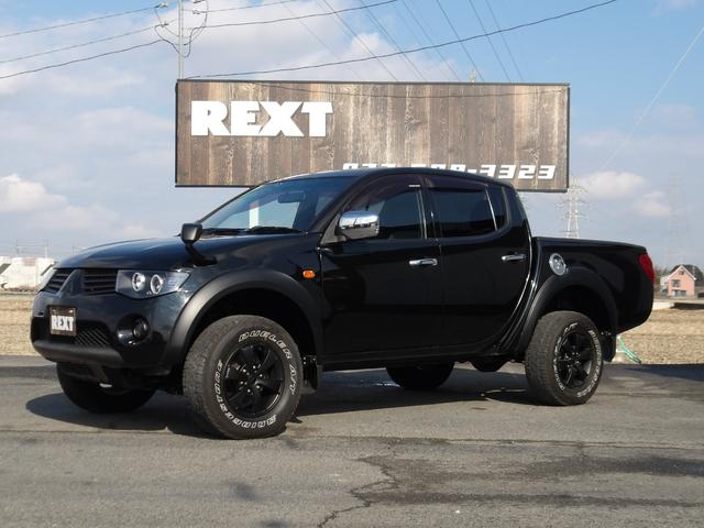 三菱 トライトン ベースグレード LEDヘッドライト ツヤ消しオーバー