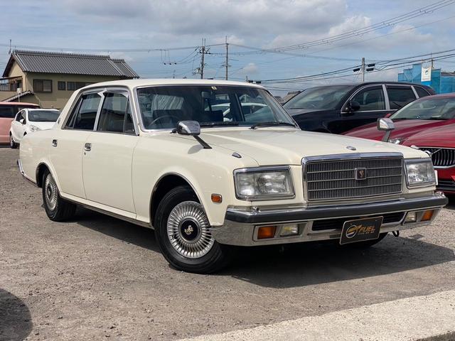 トヨタ センチュリー セダン 1967年モデルの価格・グレード一覧 価格.com