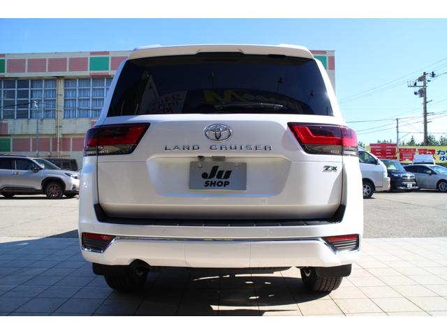 TOYOTA LAND CRUISER ZX | 2025 | PEARL | 11 km | details.- Japanese