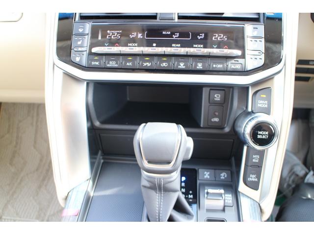 TOYOTA LAND CRUISER ZX | 2025 | PEARL | 11 km | details.- Japanese
