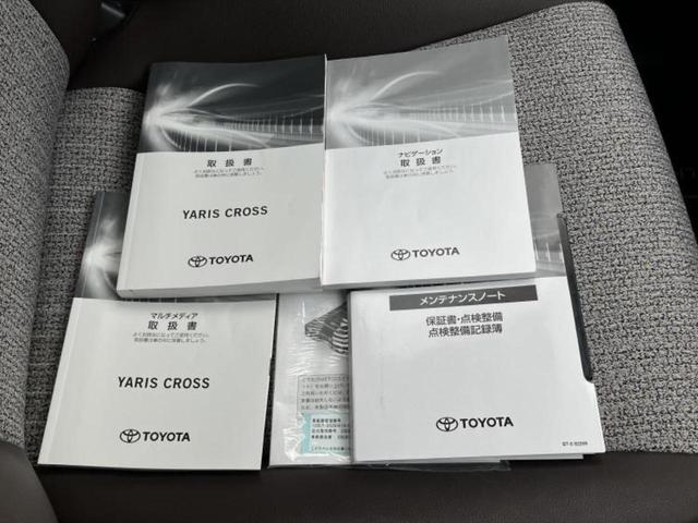 トヨタ ヤリスクロス 4WDハイブリッドZ 新品タイヤ／保証書