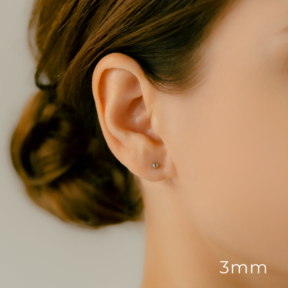 K18・プラチナ ボール ピアス│2mm 2.5mm 3mm 3.5mm 4mm – PICOLLET