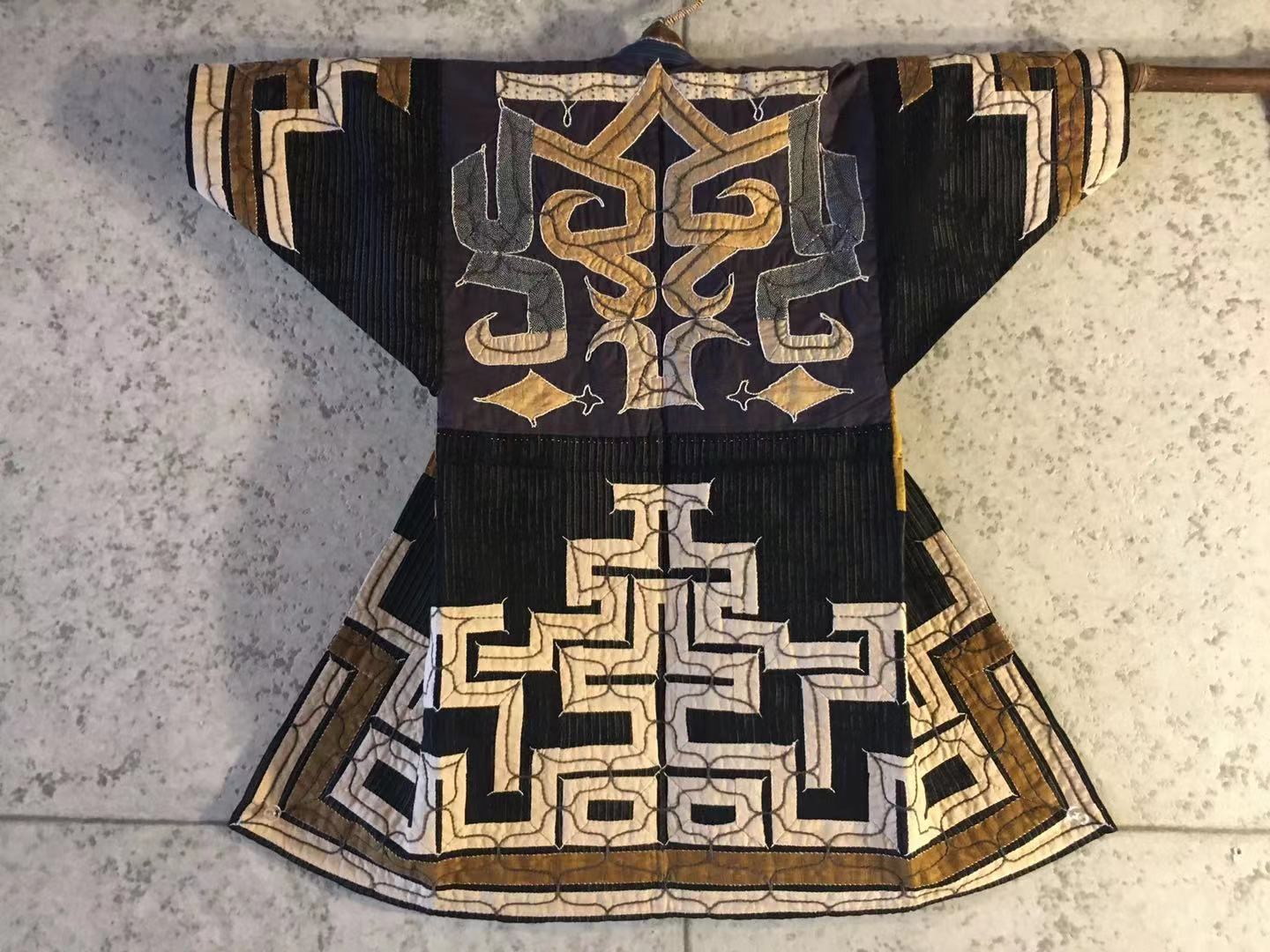 北海道白老町 アイヌ民芸品販売 | 白老 お土産店 | お土産の企画 制作