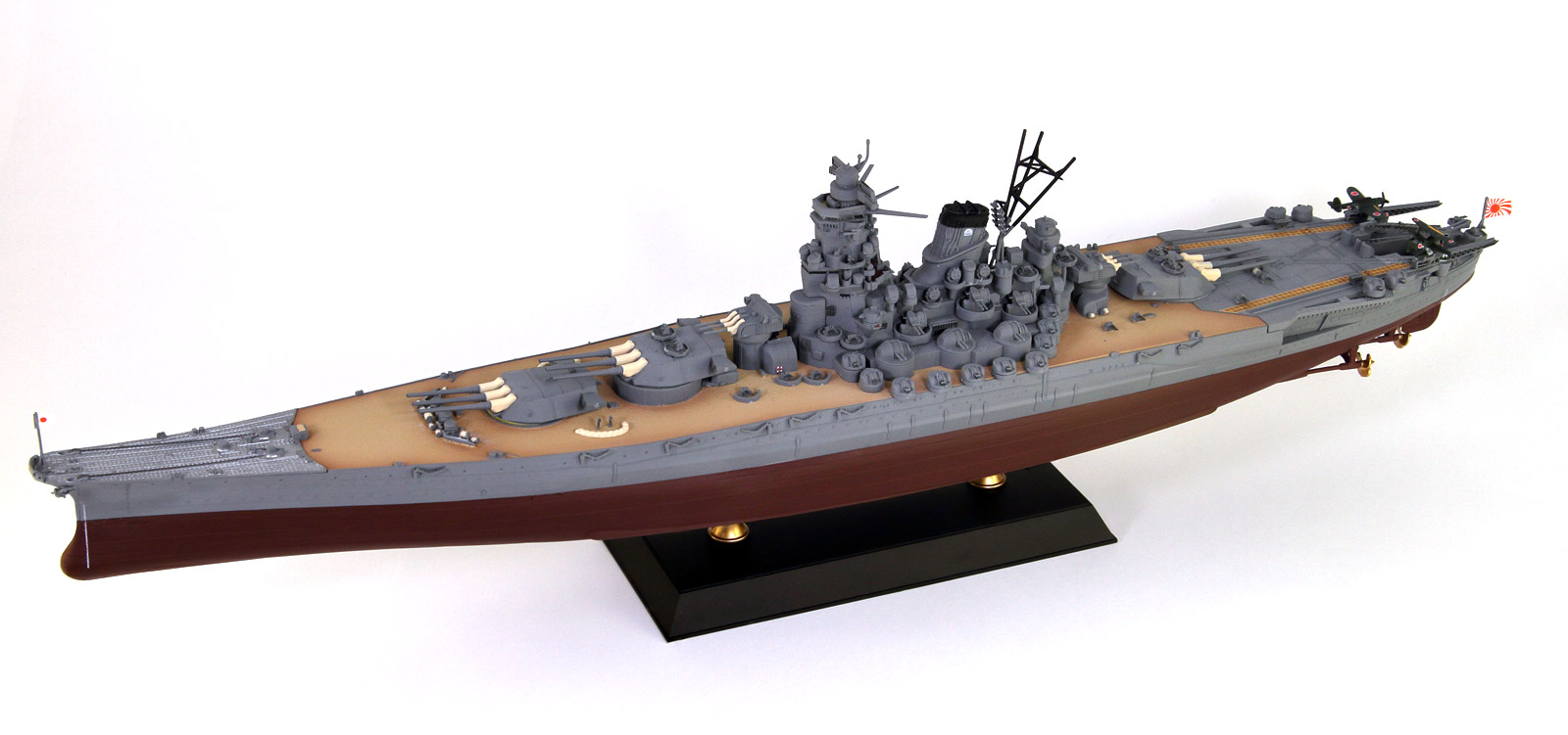 WPM01 1/700 日本海軍 戦艦 大和 最終時 塗装済み完成品 – ピットロード