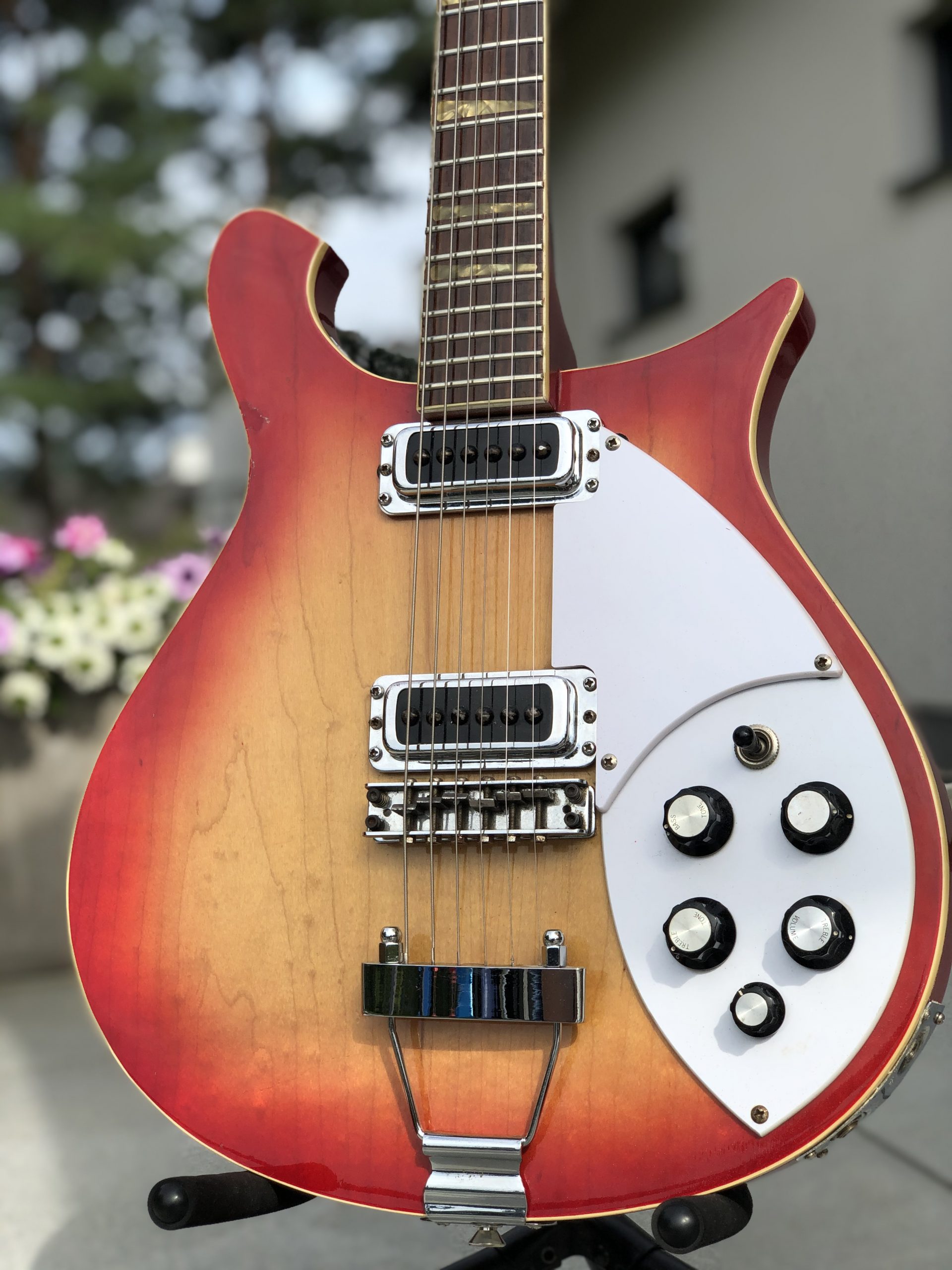 Rare and finest Rickenbacker 620 copy. Aria Pro II RG-680 made in