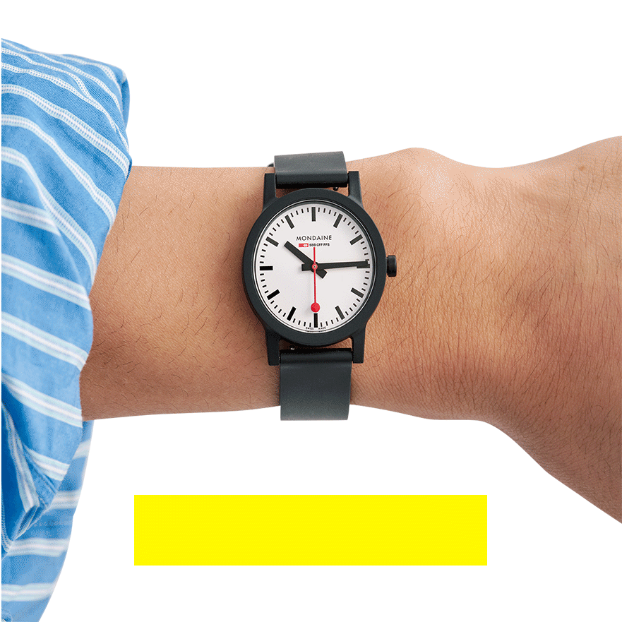 家具を探すみたいにポップな時計を。／シティボーイのABC | POPEYE Web