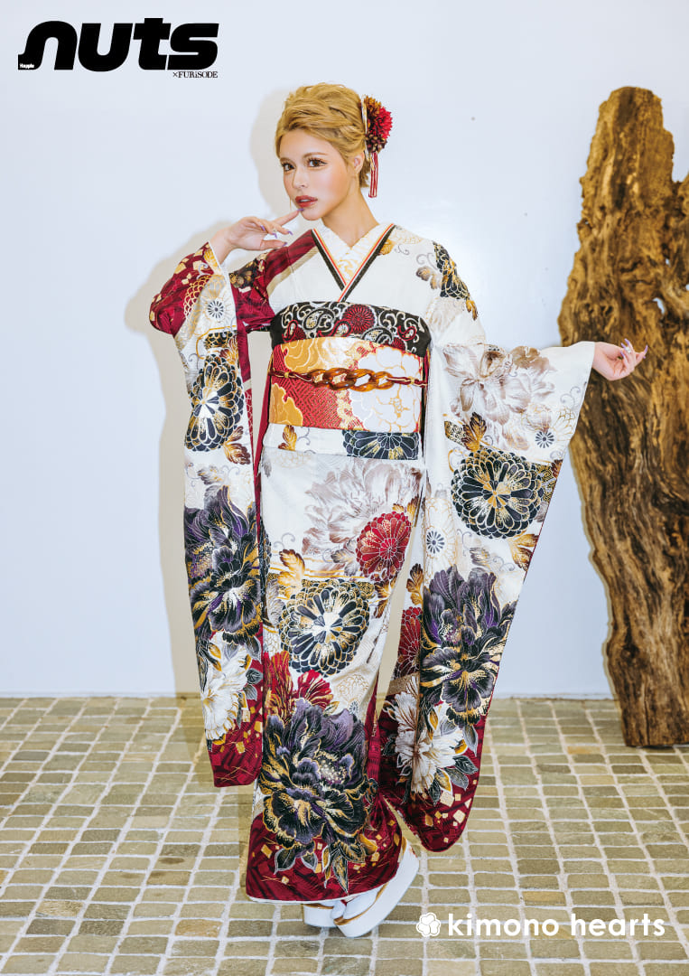 艶魁】KH-561｜艶やかに咲く赤や紫の牡丹。芯の強さや情熱を感じる白の