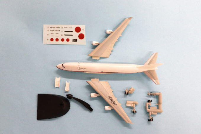 めくるめく輸送機の世界 エフトイズ 日本の輸送機コレクション2を開け