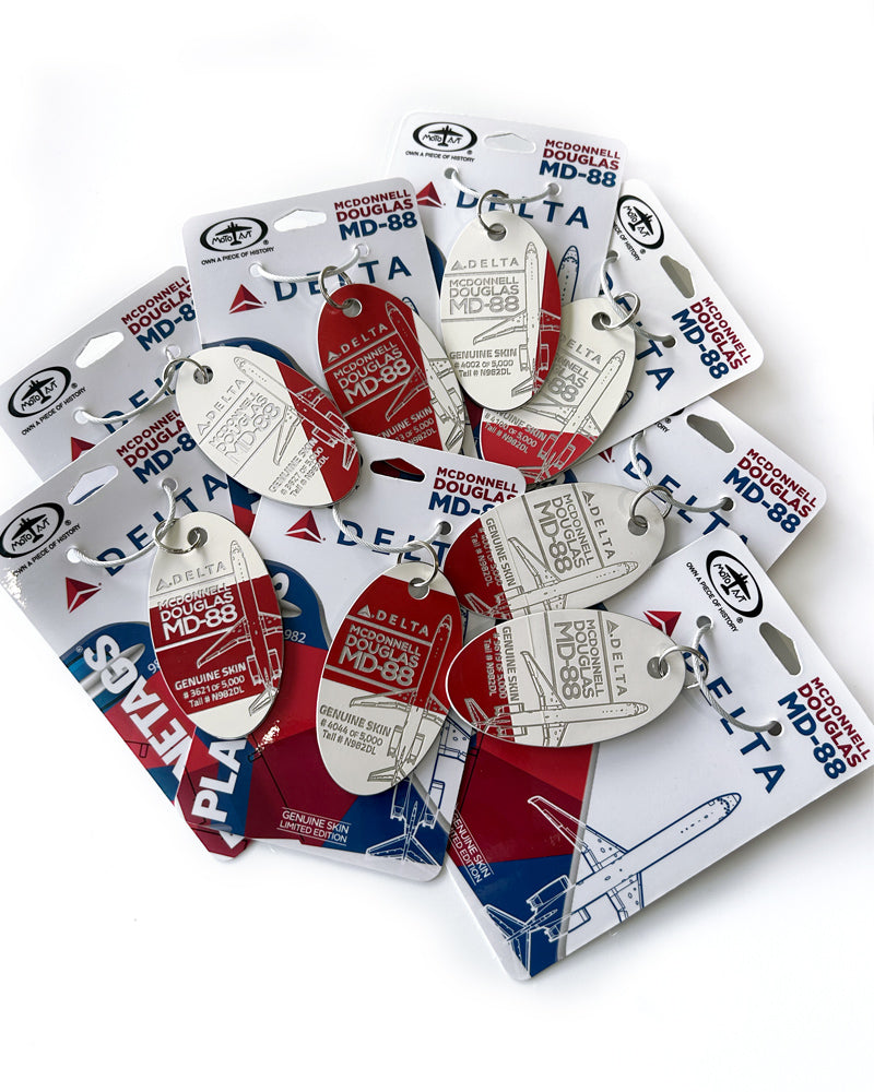 DELTA®- MD-88 PlaneTags Tail # N982DL | Aircraft Skin – MotoArt