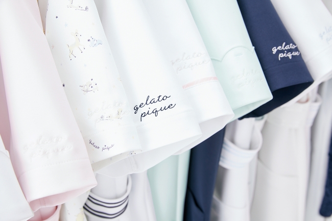ジェラート ピケ＆クラシコが提案する上質「ナースウェア」。3/8より